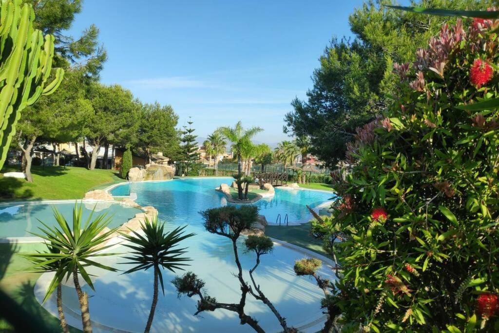 Montefaro Spacious Townhouse - Beach & Pool Санта Пола Экстерьер фото