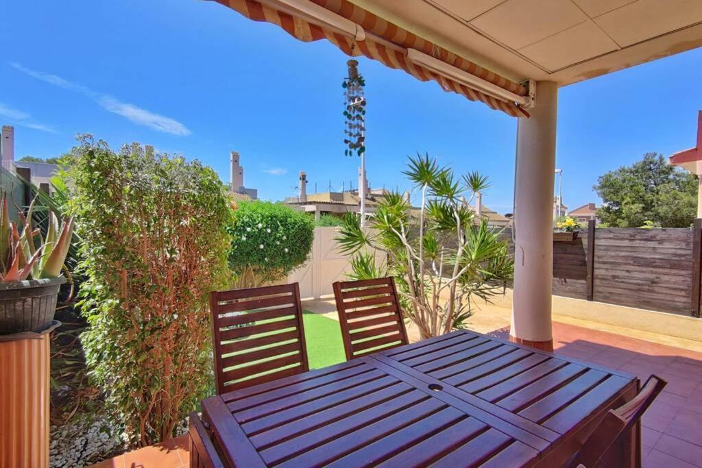 Montefaro Spacious Townhouse - Beach & Pool Санта Пола Экстерьер фото