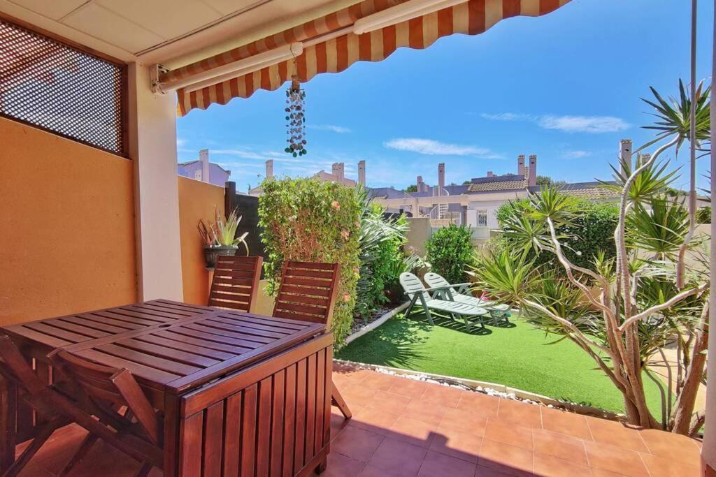 Montefaro Spacious Townhouse - Beach & Pool Санта Пола Экстерьер фото