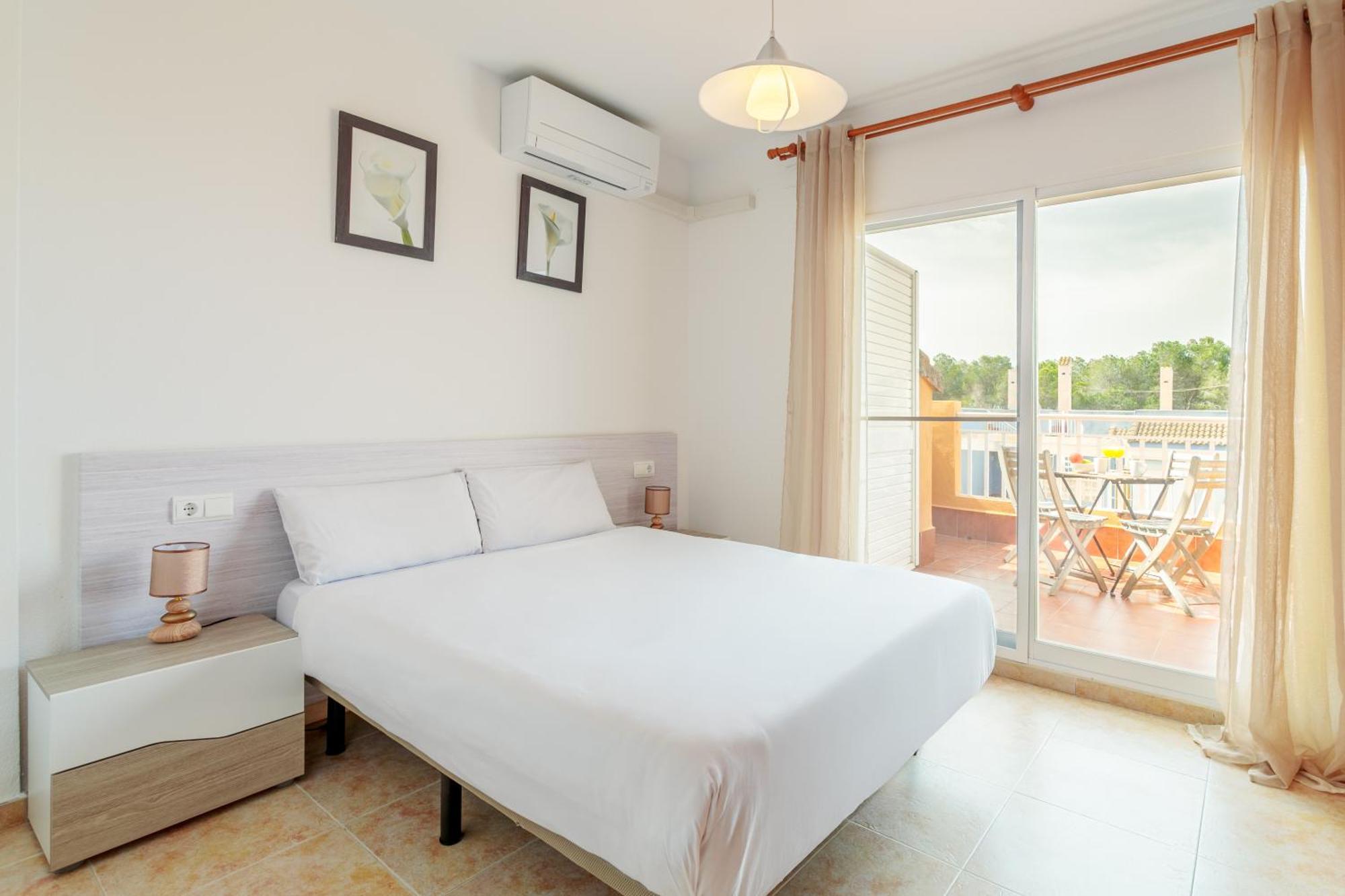Montefaro Spacious Townhouse - Beach & Pool Санта Пола Экстерьер фото