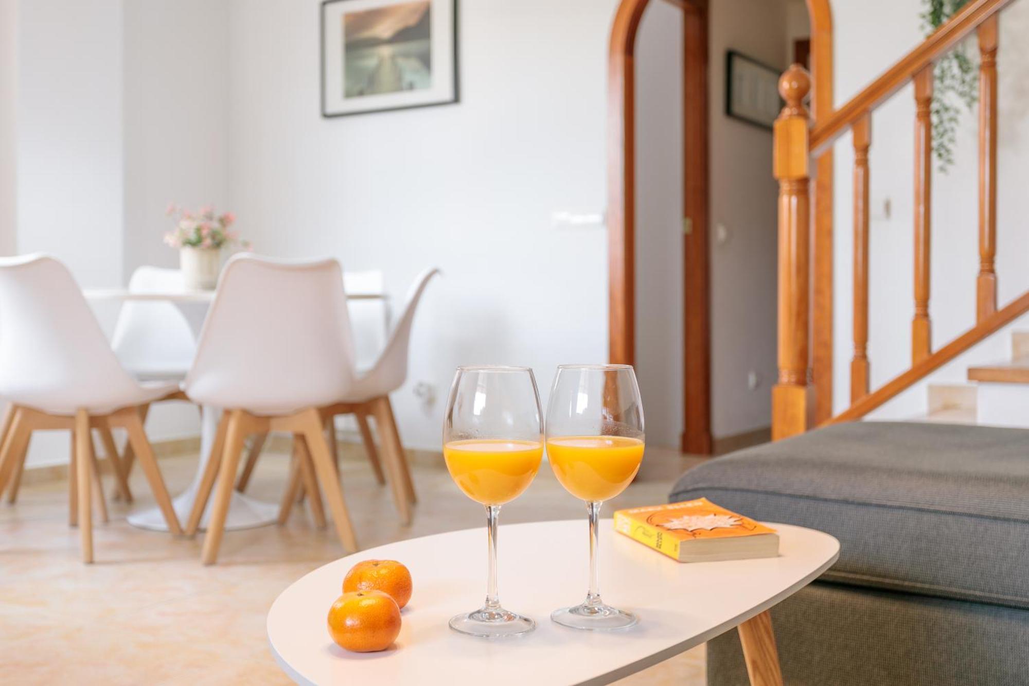 Montefaro Spacious Townhouse - Beach & Pool Санта Пола Экстерьер фото